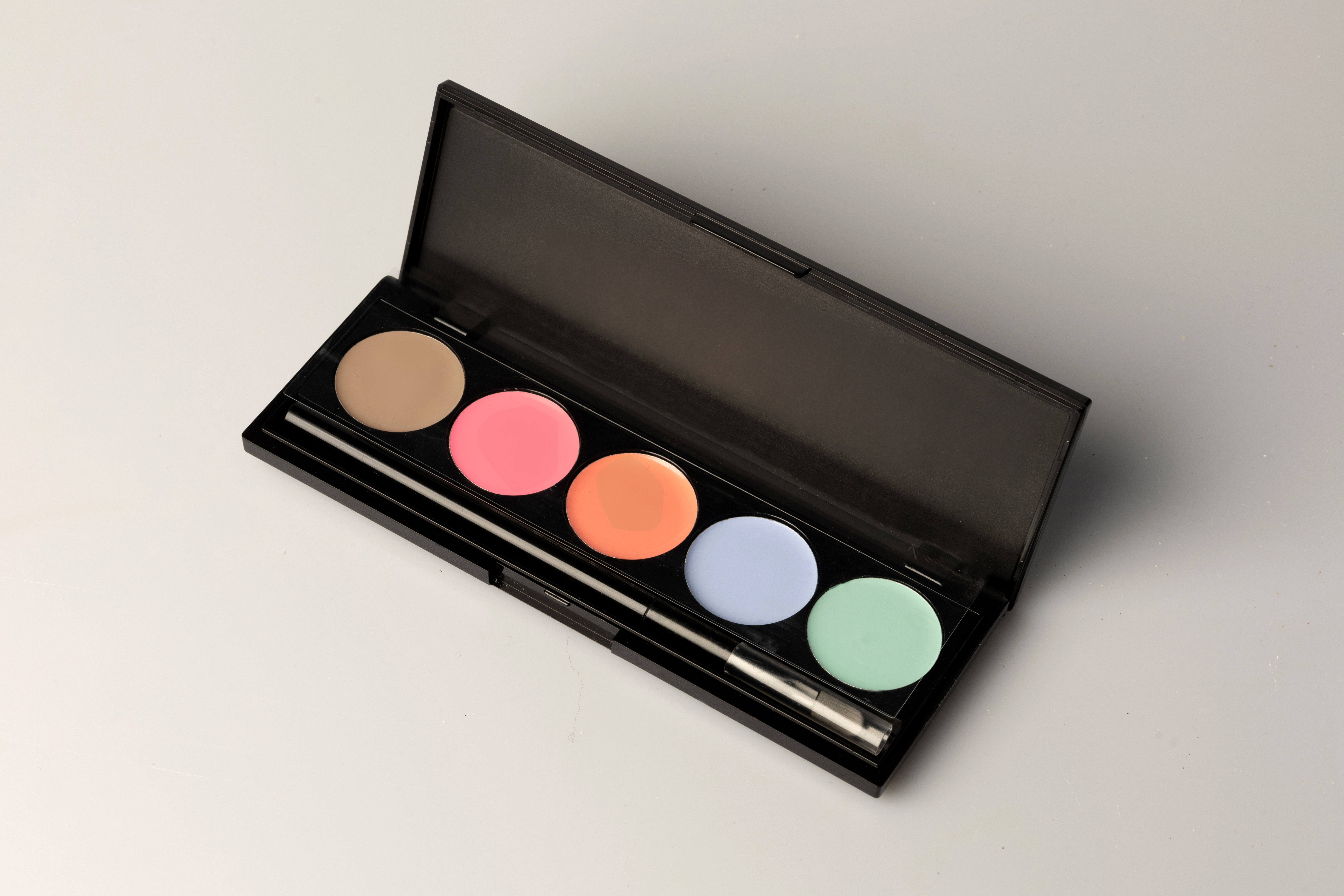 Thera Esthetique Grossiste En Produit Esthetique Bretagne 30309 Pastel Ombre Paint Palette SS24