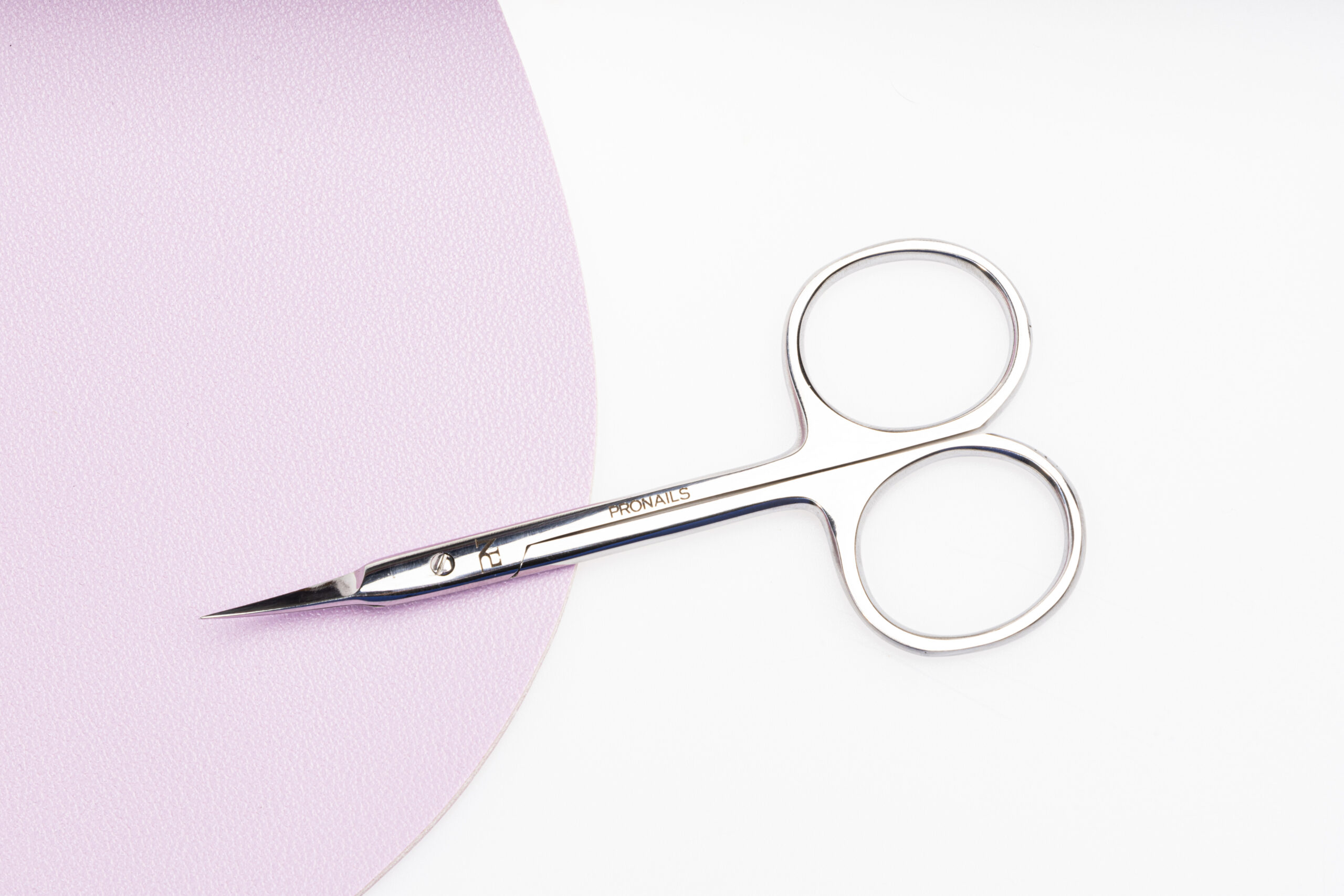 Thera Esthetique Grossiste En Produit Esthetique Bretagne 30506 HC Cuticle Scissor PRO 1