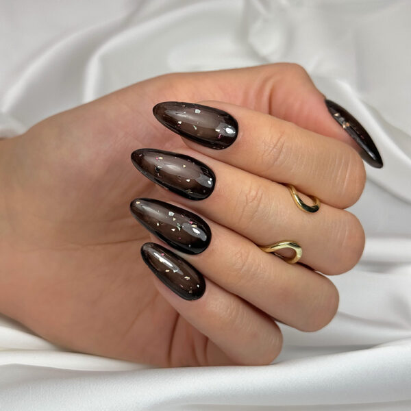 Thera Esthetique Grossiste En Produit Esthetique Bretagne 505 Multi Flakes Fishnet Lakier Hybrydowy Slowianka Nail Trends Stylizacja 600x600 1